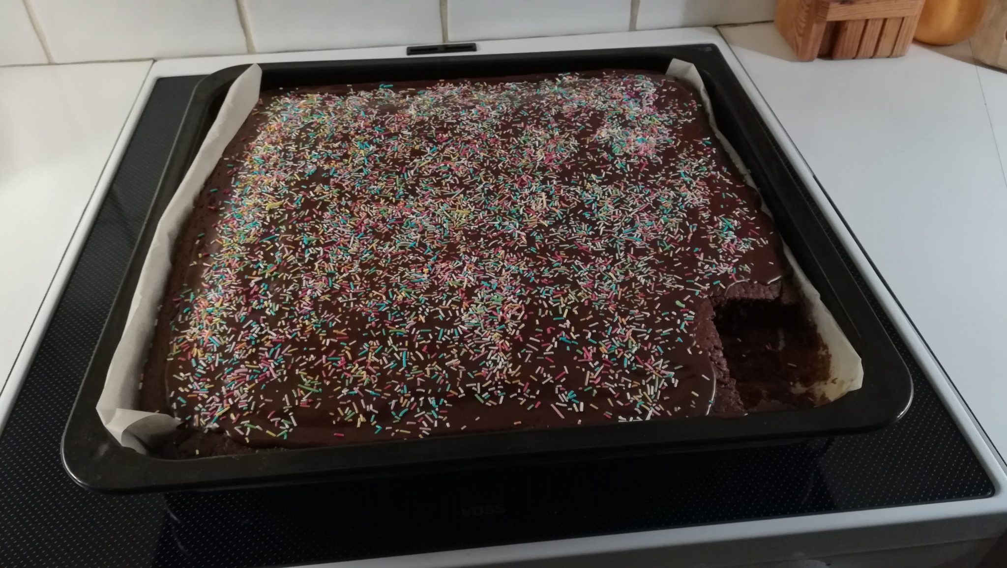 The easy chocolate cake.